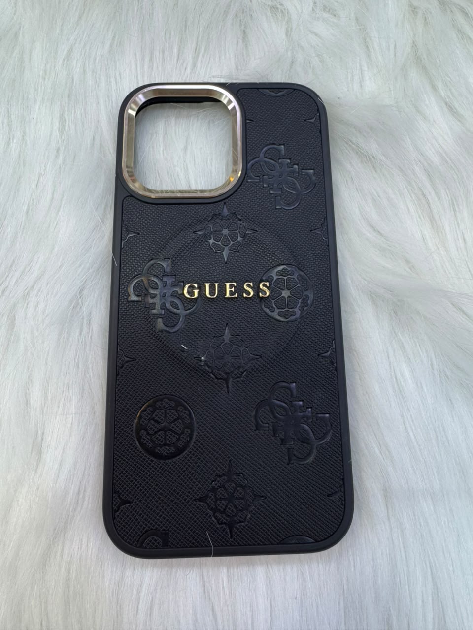 Pochette iPhone Style Guess